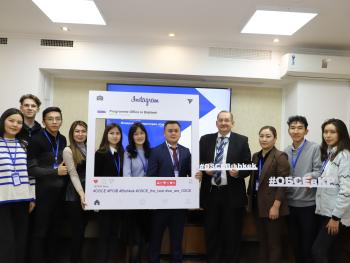 Ambassador Alexey Rogov with winners and participants of the International Financial Security Olympiad in Sochi, Bishkek, Kyrgyzstan, November 2022.